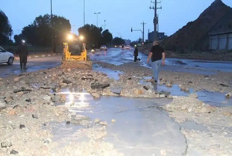 Эронда тошқин қурбонлари сони 56 кишига етди