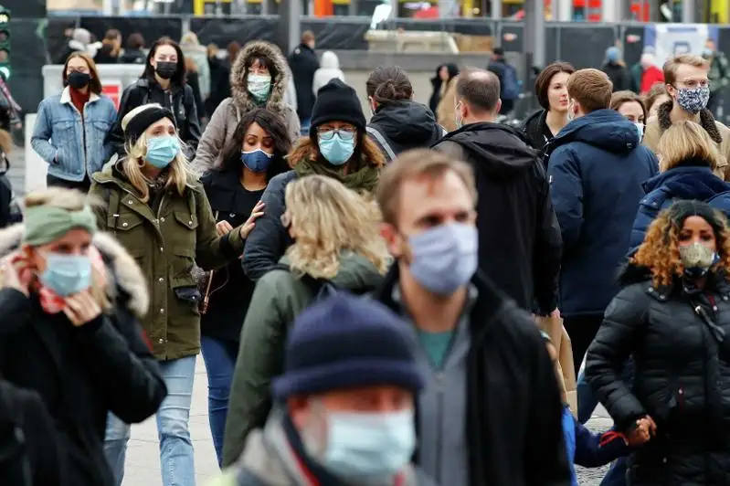 Германияда иккитадан ортиқ эмланмаган одамларнинг йиғилиши тақиқланди