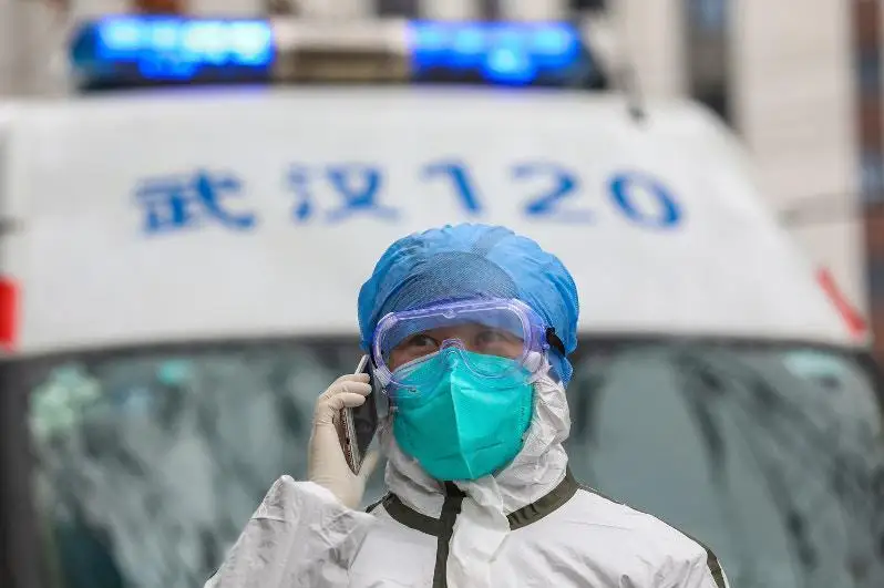 Гонконгда коронавируснинг бешинчи тўлқини: 6,1 мингдан ортиқ янги юқтириш ҳолати аниқланди