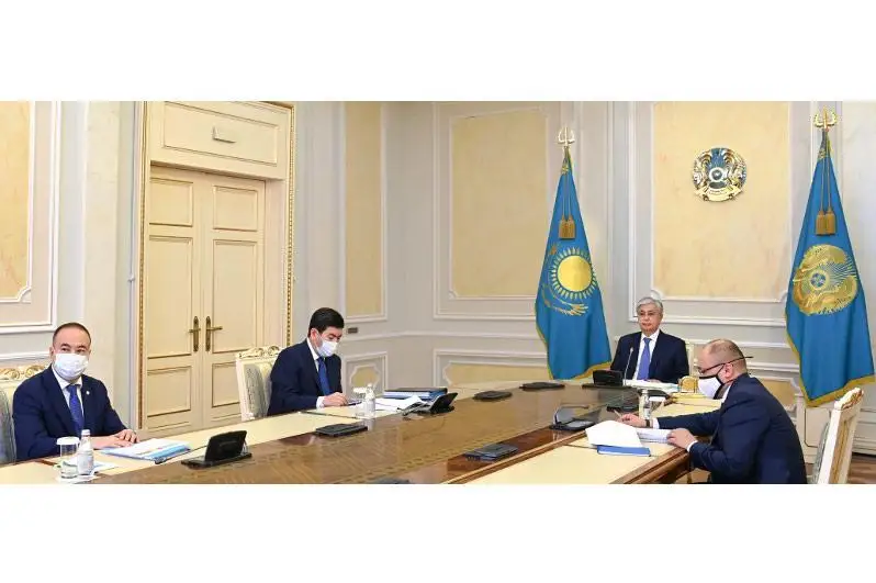 总统主持召开疫情防控工作会议 要求制定改善疫情形势工作计划