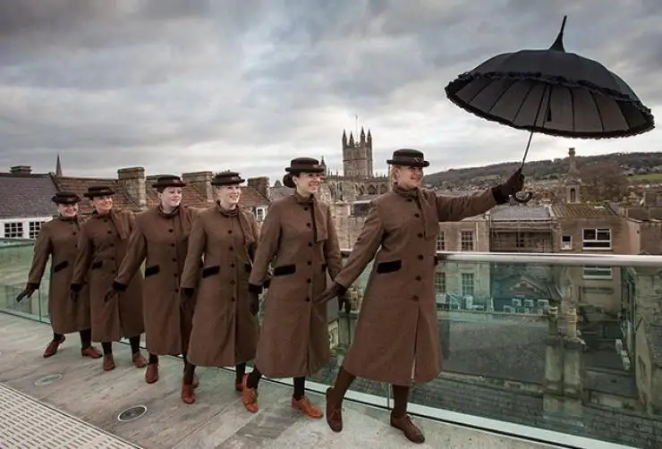 كورولدىك بالا كۇتۋشىلەردى وقىتاتىن كوللەدج جايلى نە بىلەمىز؟