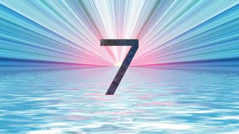 ءبىزدىڭ تۇسىنىگىمىزدەگى جەتى سانى