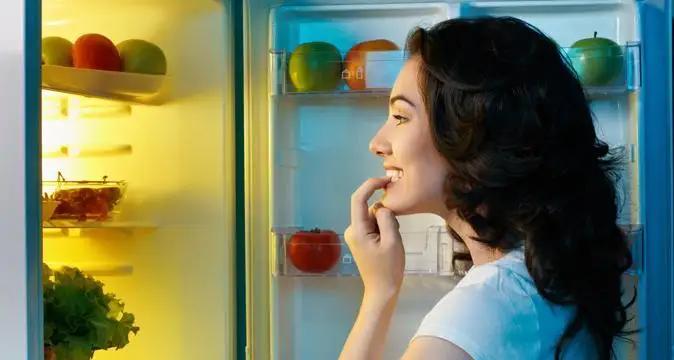 ۇيىقتار الدىندا قانداي تاماق جەۋگە بولمايدى؟