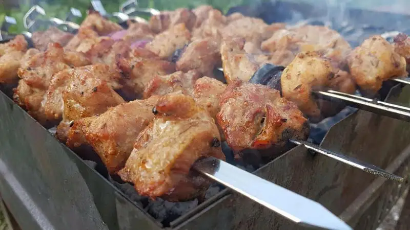 ديەتولوگ كاۋاپتىڭ پايداسى تۋرالى ايتتى