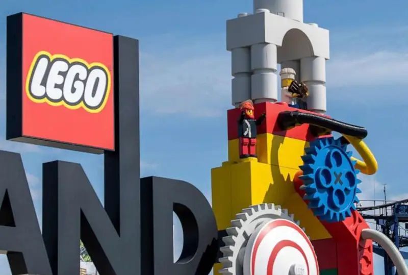 Германиядаги истироҳат боғида ўнлаб одамлар жароҳат олди