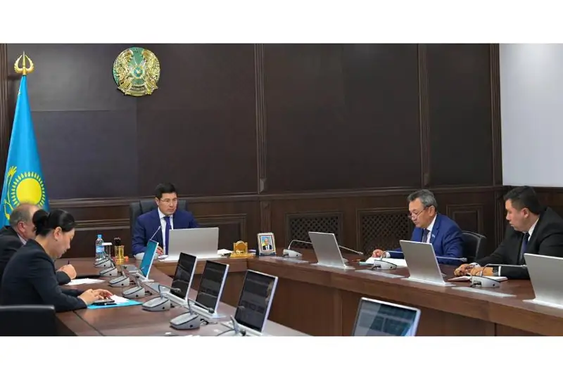 اكىم پاۆلودار وبلىسىنىڭ بارلىق اۋدانىنداعى ەڭ وزەكتى ماسەلەنى ايتىپ بەردى