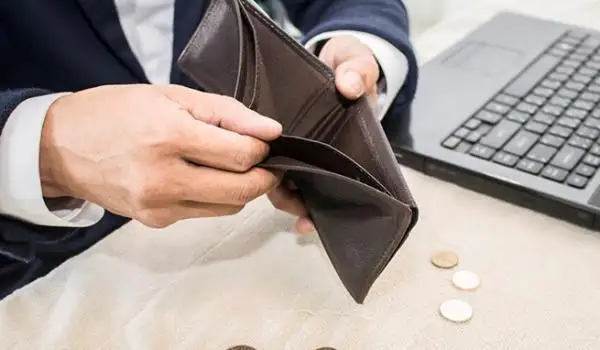 بانكروت دەپ تانىلعان جەكە تۇلعالاردى نە كۇتىپ تۇر