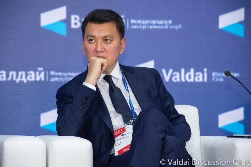 Пандемия Қозоғистондаги ислоҳотларга тўсқинлик қилмади – Президент ёрдамчиси
