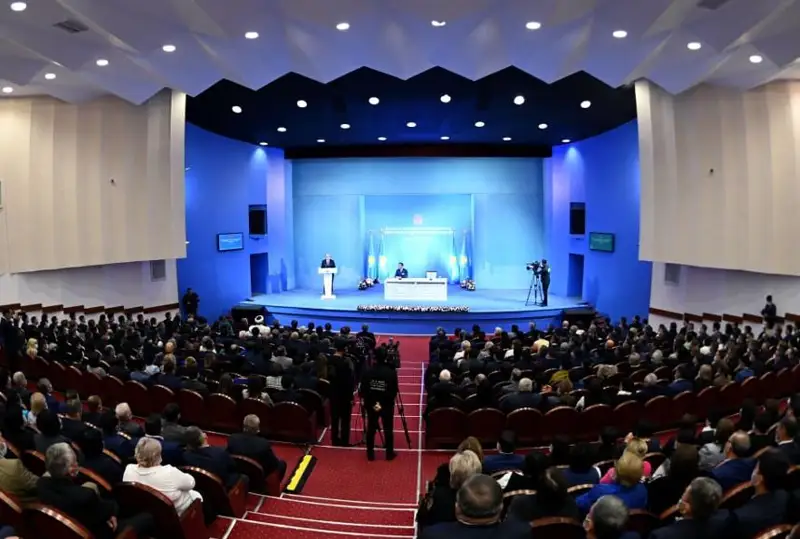 اباي تۋعان توپىراققا كەلگەن ادام بۇل جەردىڭ كيەسىن سەزىنەدى، قاسيەتىن ۇعادى - پرەزيدەنت