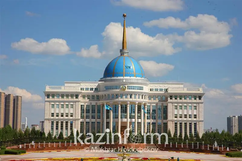 Госсоветник РК принял генсекретаря Международной организации ТЮРКСОЙ