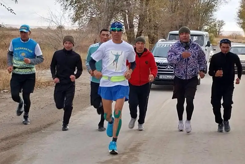 Дню Республики посвятил ультрамарафон военнослужащий