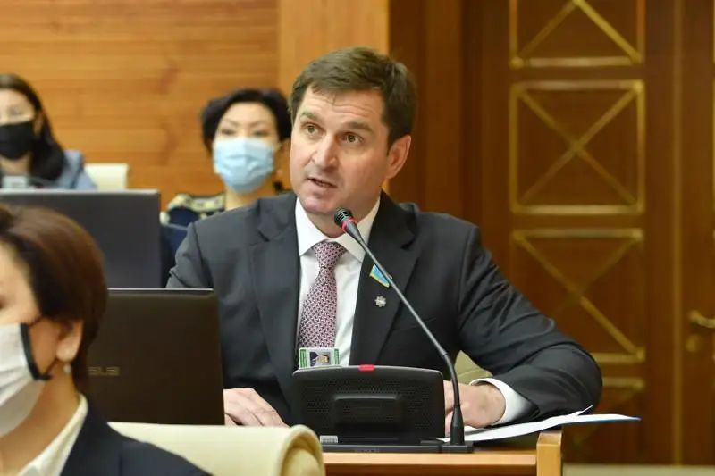 Мажилисмены просят оградить отечественные оборонные предприятия от несправедливой конкуренции