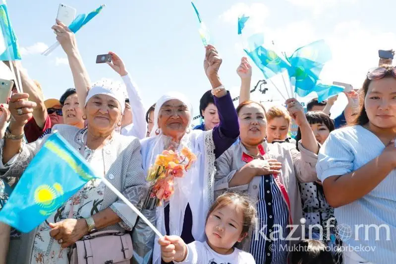 Қозоғистонда қозоқларнинг улуши 70 фоиздан ошди