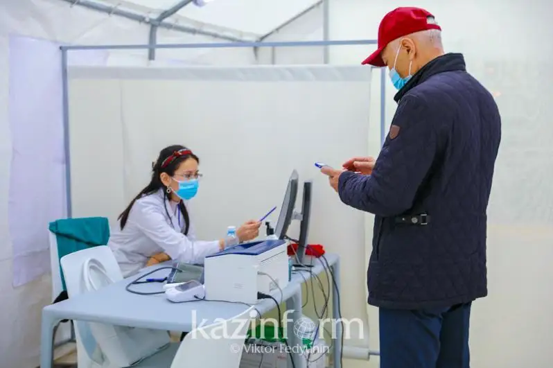9 млн аса қазақстандық вакцинаның екі компонентін алды