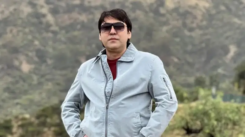 مەيرامبەك بەسبايەۆ تانىمال بوكسشى مايك تايسونمەن سويلەستى - ۆيدەو