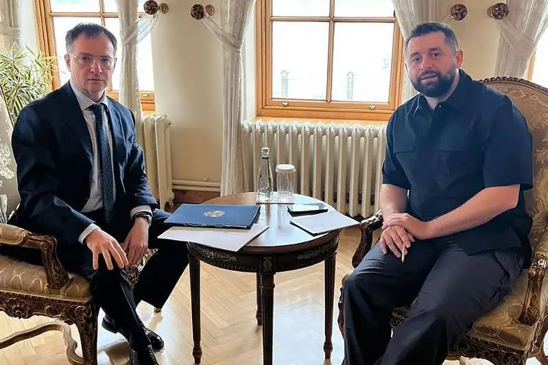 Истанбулда Россия-Украина музокаралари бошланди