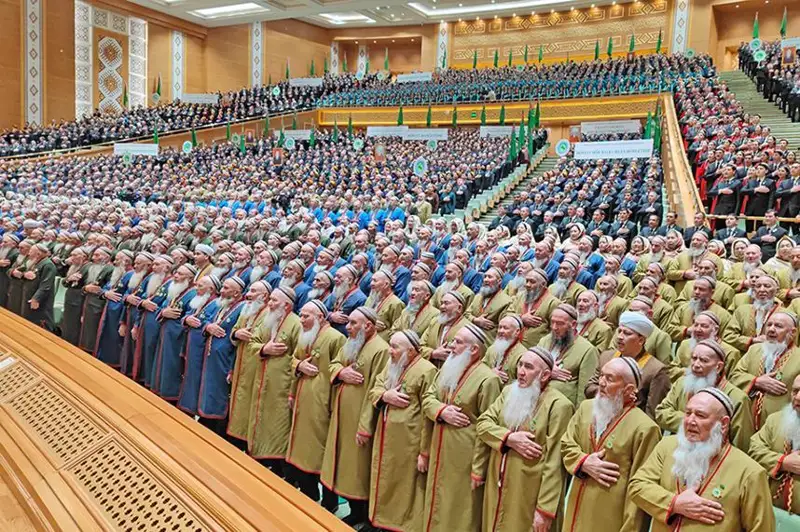 Туркманистонда халқ ҳокимиятининг олий вакиллик органи ташкил этилди