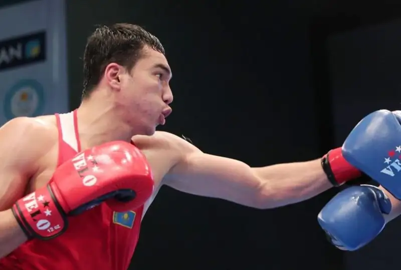 Дулат Бекбауов поборется за «золото» ЧМ по боксу
