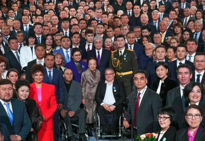 托卡耶夫：总统只是受雇于公民的经理