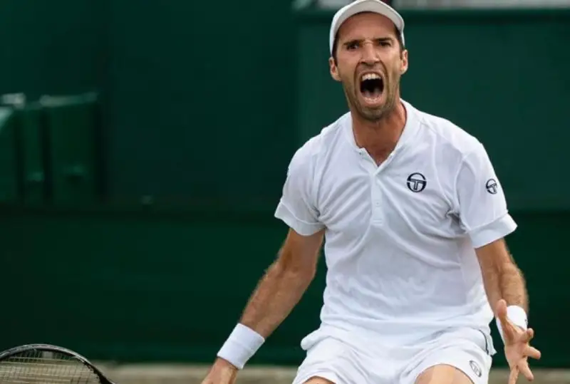 Қозоғистонлик теннисчи Михаил Кукушкин Уимблдон турнирининг саралаш босқичини муваффақиятли бошлади