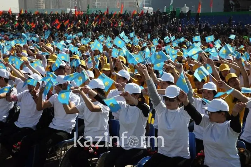 وتانشىلدىق رۋحتى كوتەرۋگە باسا ءمان بەرۋىمىز كەرەك - پرەزيدەنت