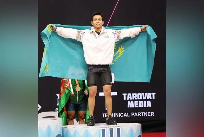 Оғир атлетика: ўсмирлар ўртасидаги Осиё чемпионатида Қозоғистон терма жамоаси илк медални қўлга киритди