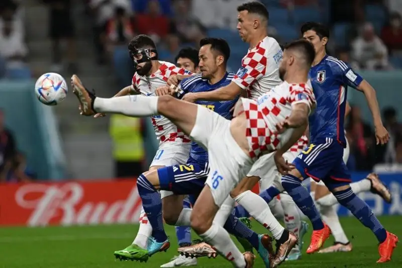 پەنالتي سەرياسىندا جاپونيانى جەڭگەن حورۆاتيا شيرەك فينالعا شىقتى