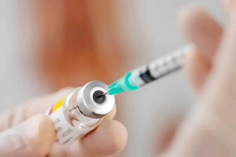 Европа Иттифоқи ўсмирлар учун Cоmirnaty вакцинасининг бустер дозасини тасдиқлади