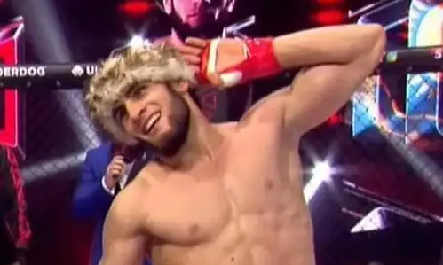 Қозоғистонлик ММА файтери Алматидаги турнирда ғолиб чиқди