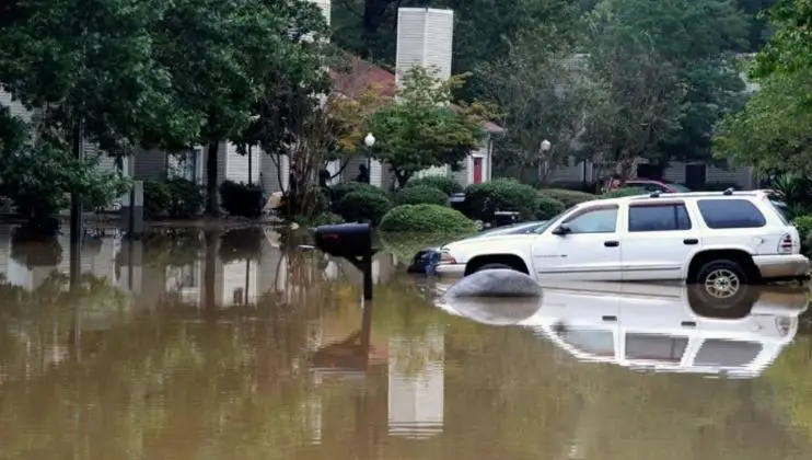 美国暴雨已导致4人死亡