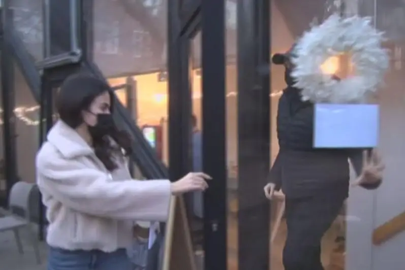 Болгария пойтахтида вакцинадром бари очилди