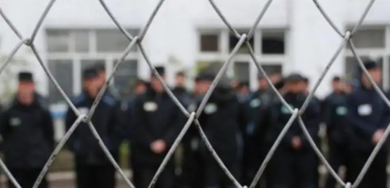 اتىراۋلىق وقۋشى 8 جىلعا جۋىق ۋاقىتىن تەمىر توردا وتكىزەدى