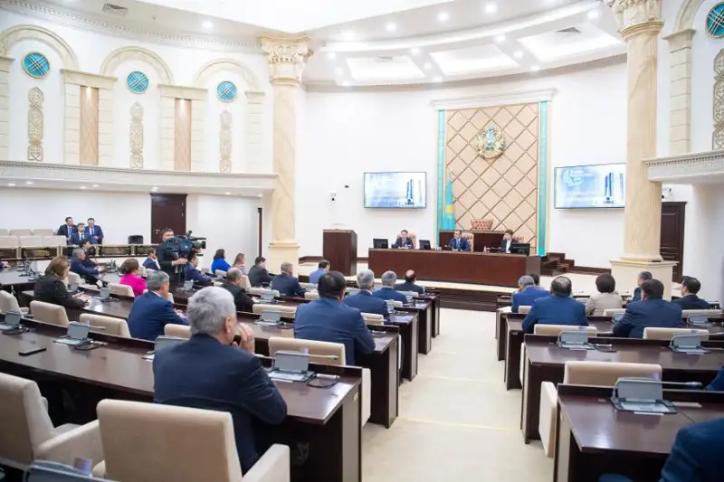 Торжественное собрание ко Дню Республики прошло в Сенате