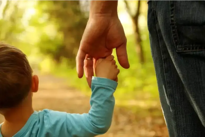 عالىمدار تۇڭعىش اكە اتانعاندا ەرلەر ميىنىڭ ءبىر بولىگى قۇرعايتىنىن انىقتادى