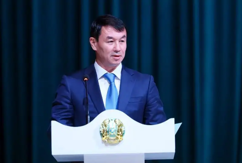 达尔罕•萨特巴勒德被任命为突厥斯坦州州长