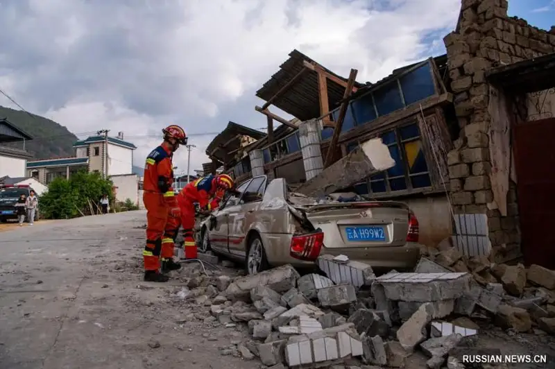 Хитойда 5,2 магнитудали зилзила оқибатида уч киши жароҳатланди