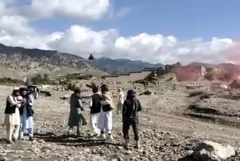 Афғонистонда кучли зилзила туфайли 250 киши ҳалок бўлди