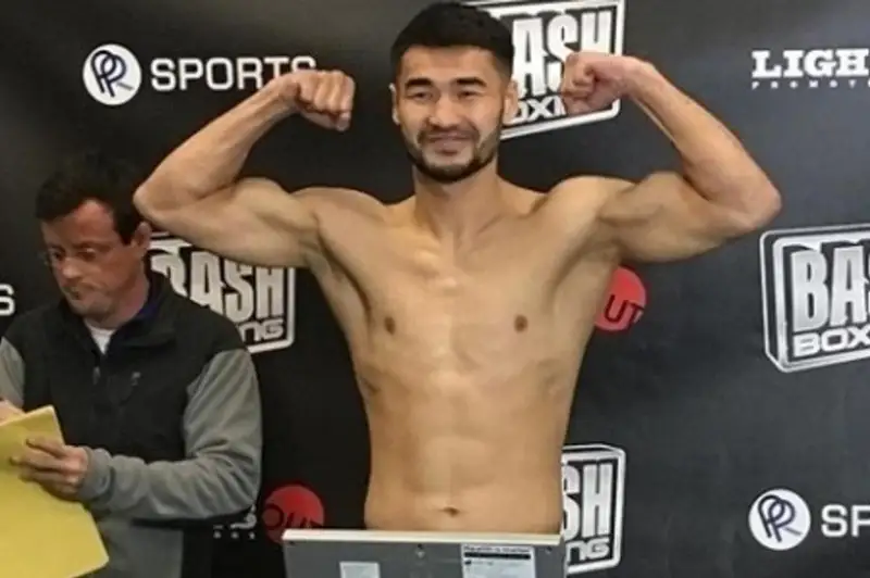 Қозоғистонлик боксчи россиялик мағлубиятга учрамаган нокаутчи билан жанг қилади