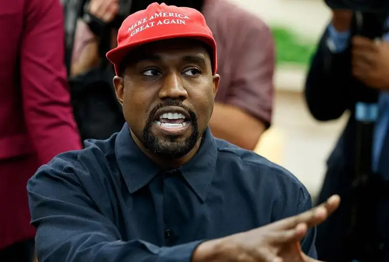 Гитлер ҳақида ёзган машҳур америкалик рэпернинг Тwitter аккаунти блокланди