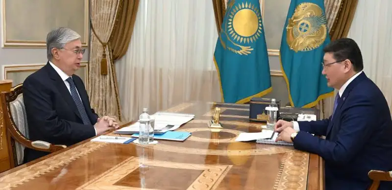 Давлат раҳбари «Хабар» агентлиги» АЖ бошқаруви раисини қабул қилди