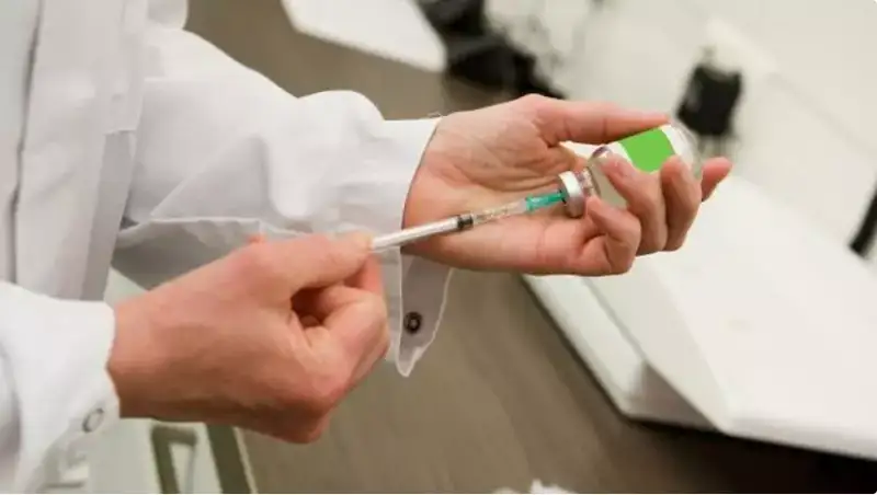 استانادا ءوز قىزىن زورلاعان بۇرىنعى اسكەري قىزمەتكەرگە كاستراتسيا تاعايىندالدى