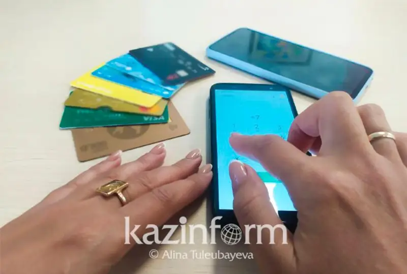 Доступ казахстанцев к мобильным финоперациям расширился с введением мгновенных переводов