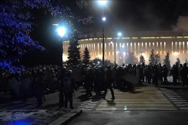 قاڭتار وقيعاسىندا قازا بولعان ازاماتتاردىڭ جاعدايى تومەن وتباسىلارىنا ماتەريالدىق كومەك بەرىلەدى