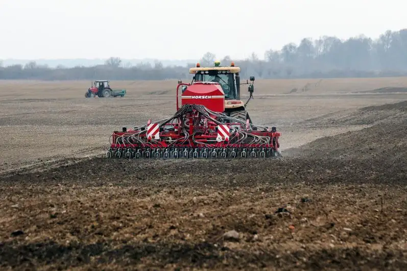 ҚР Қишлоқ хўжалиги вазирлиги: Баҳорги экишга тайёргарлик кўрилмоқда