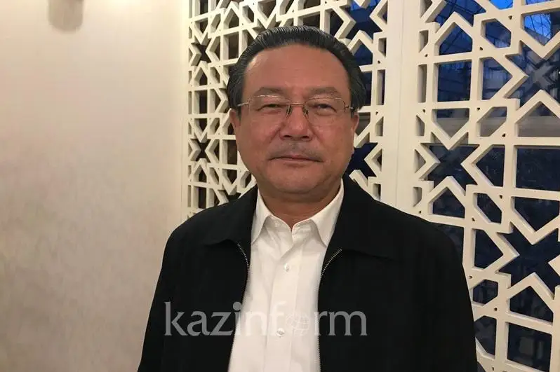 Желаю казахстанцам мирной и спокойной жизни - китайский писатель Акбар Мажит