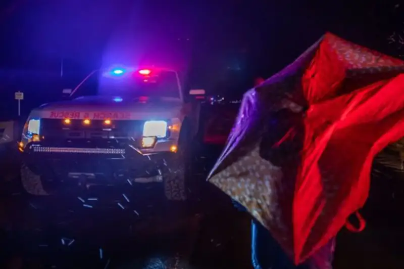 Калифорнияда шторм: 14 киши ҳалок бўлди