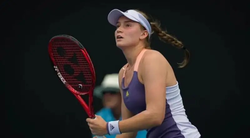 Қозоғистонлик Елена Рибакина Дубайда дунёнинг бешинчи ракеткасини мағлуб этди