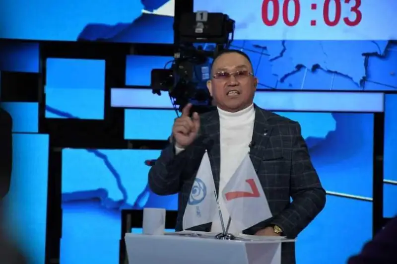 نۇرلان اۋەسبايەۆ تەلەدەباتتا قانداي ماسەلەلەردى كوتەردى