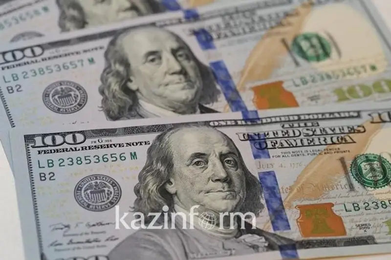 Қозоғистонда доллар курси 481 тенге бўлди