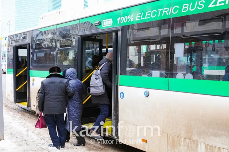 استاناداعى لىق تولى اۆتوبۋستاردىڭ ماسەلەسى قالاي شەشىلەدى